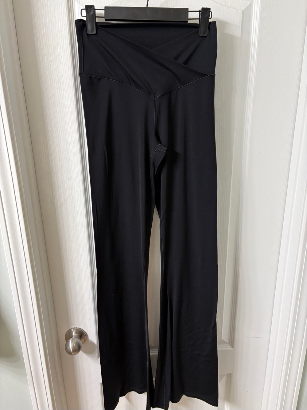 Offline by Aerie Real Me Black Flare Hi-Rise Leggings Size Large Tall